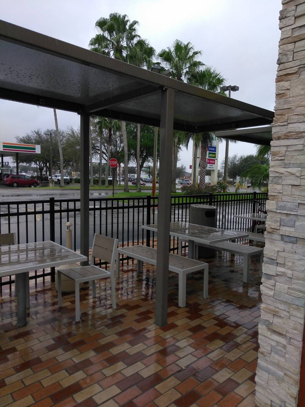 McDonalds | cafe | 5107 S John Young Pkwy, Orlando, FL 32839, USA | 4078515699 OR +1 407-851-5699