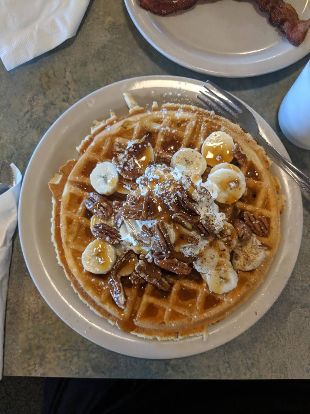 Country Waffles | restaurant | 2485 Notre Dame Boulevard # 800 # 800, Chico, CA 95928, USA | 5303459905 OR +1 530-345-9905