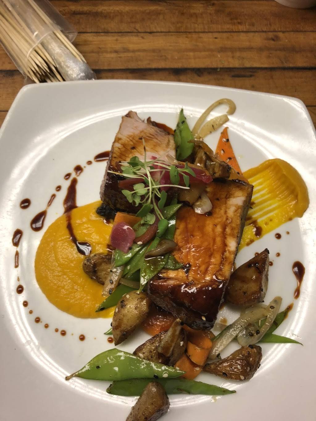 Salvation Cafe | restaurant | 140 Broadway, Newport, RI 02840, USA | 4018472620 OR +1 401-847-2620