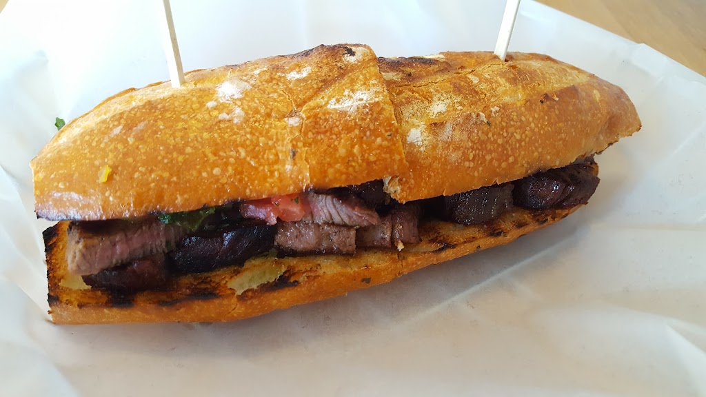 Martinos | restaurant | 7314 Greenwood Ave N, Seattle, WA 98103, USA | 2064665911 OR +1 206-466-5911