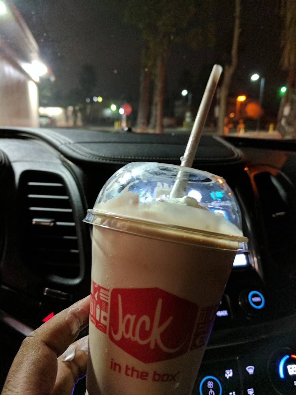 Jack in the Box | restaurant | 7015 Broadway, Lemon Grove, CA 91945, USA | 6194602529 OR +1 619-460-2529