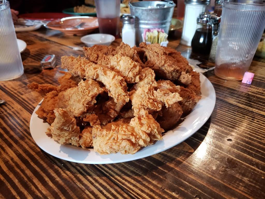 Babes Chicken | restaurant | 6700 NE Loop 820, North Richland Hills, TX 76180, USA | 8174284298 OR +1 817-428-4298