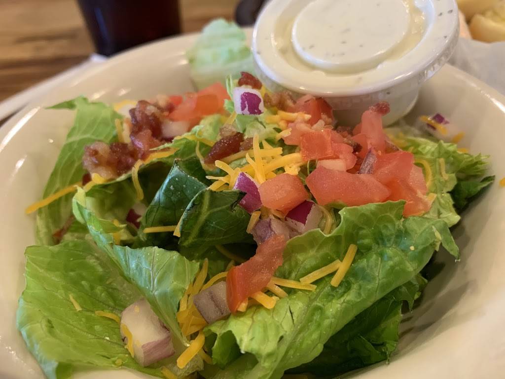 Wyatt Earps Steakhouse | restaurant | 8834 US-51, Millington, TN 38053, USA | 9018732001 OR +1 901-873-2001