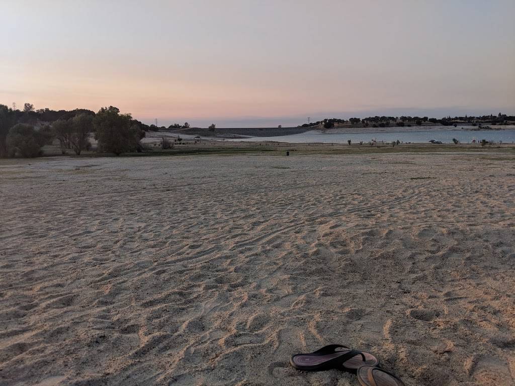 Beals Point Concession | meal takeaway | 1 Beals Point, Granite Bay, CA 95746, USA | 9167912831 OR +1 916-791-2831