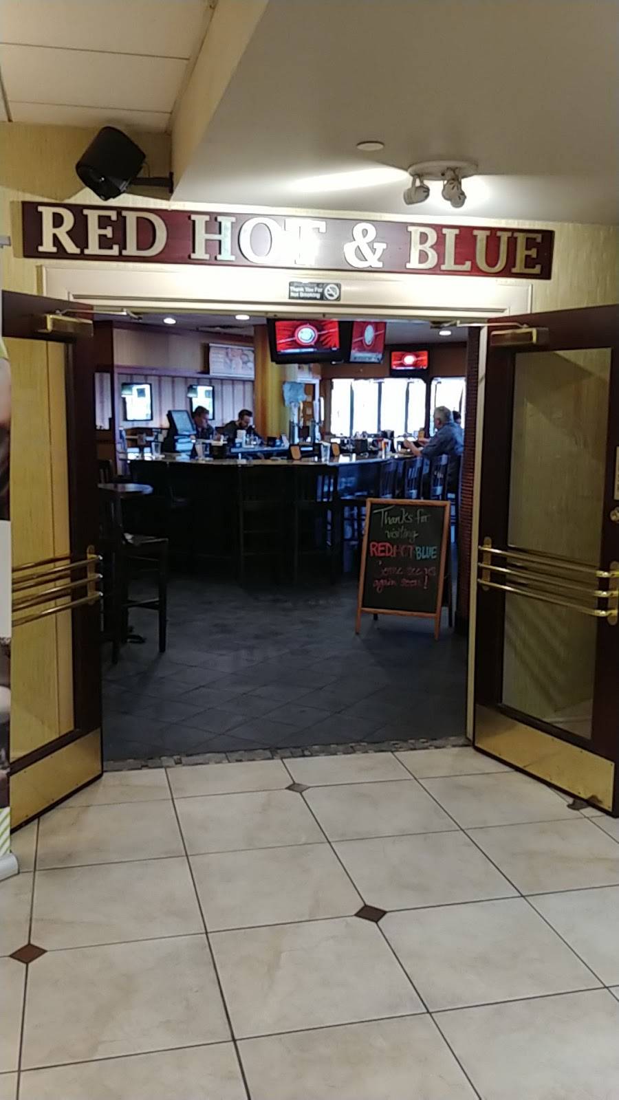 Red Hot & Blue Cherry Hill | restaurant | 2175 NJ-70, Cherry Hill, NJ 08002, USA | 8566657427 OR +1 856-665-7427