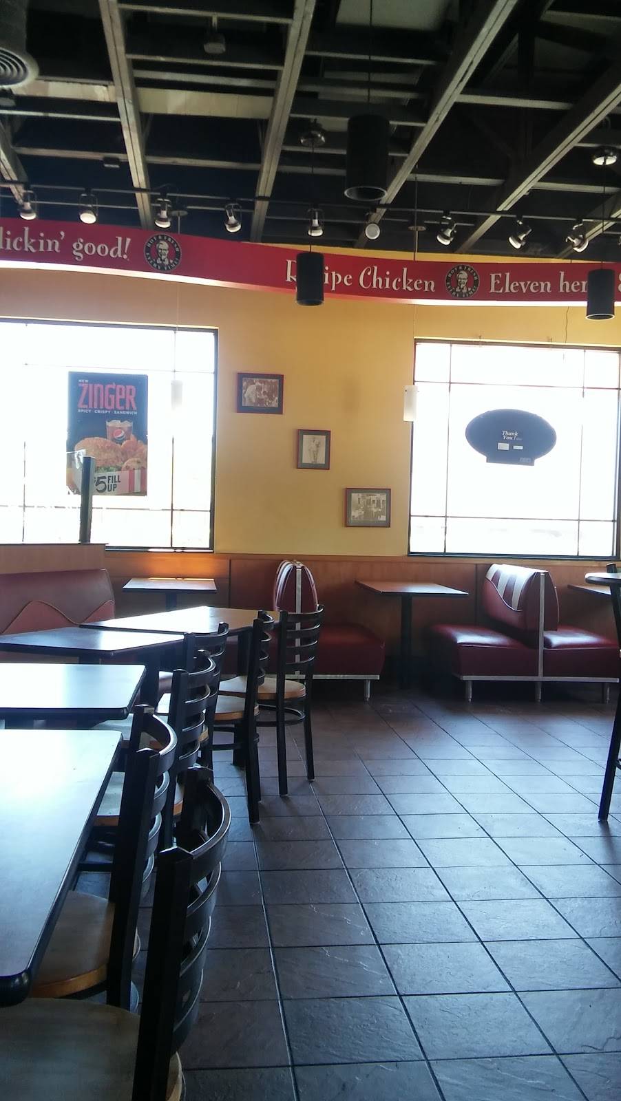 KFC | restaurant | 2427 S, Main St, La Marque, TX 77568, USA | 4099334106 OR +1 409-933-4106