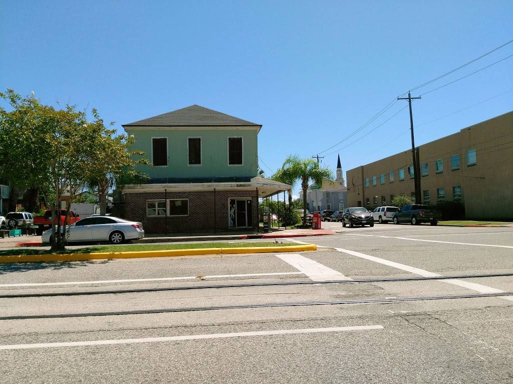 La Estacion Restaurant | restaurant | 2428 Ball St, Galveston, TX 77550, USA | 4097624262 OR +1 409-762-4262