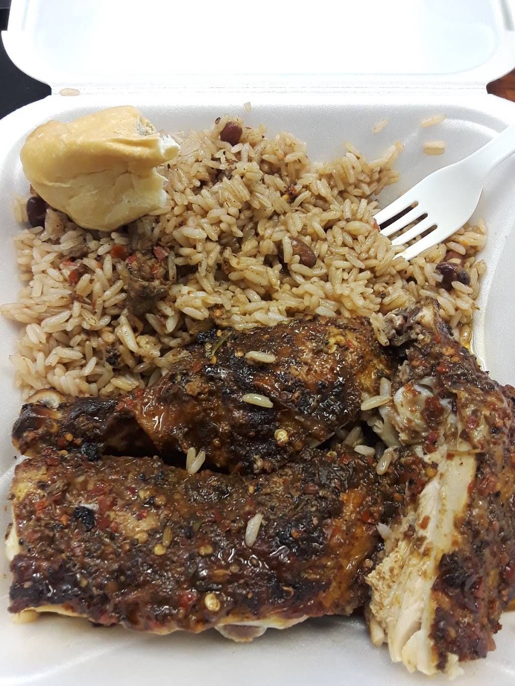 Southern Caribbean Restaurant | restaurant | 1316 Bessemer Rd, Birmingham, AL 35208, USA | 2059230197 OR +1 205-923-0197