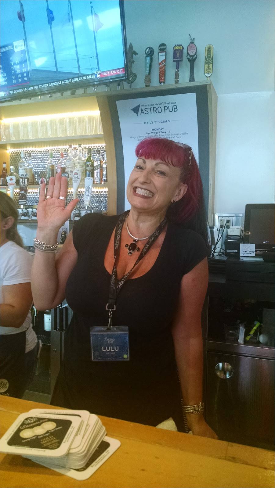 Astro Pub | restaurant | 12746 W Jefferson Blvd, Playa Vista, CA 90094, USA | 3108629900 OR +1 310-862-9900