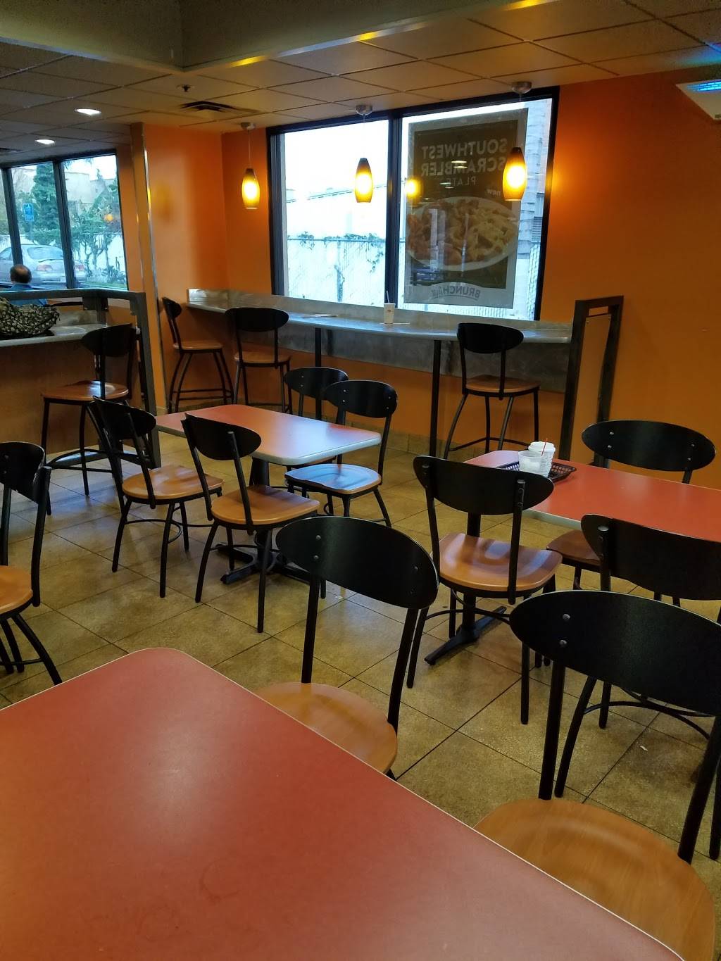 Jack in the Box | restaurant | 830 N Vermont Ave, Los Angeles, CA 90029, USA | 3236605238 OR +1 323-660-5238