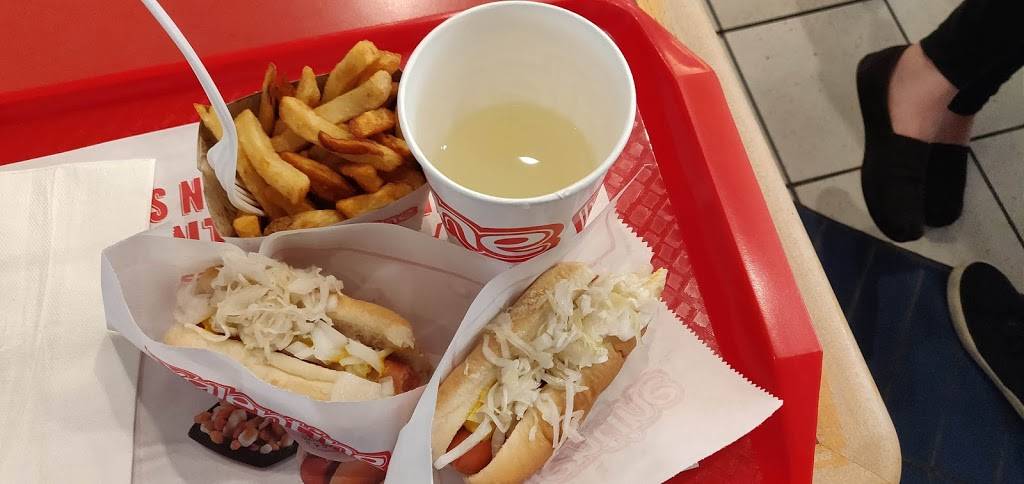 Valentine | restaurant | 552 Boulevard Wilfrid-Hamel, Québec, QC G1M 3E5, Canada | 4185293873 OR +1 418-529-3873