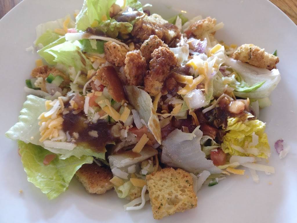 Wild Wing | restaurant | 700 Eagleson Rd, Kanata, ON K2M 2G9, Canada | 6132709453 OR +1 613-270-9453