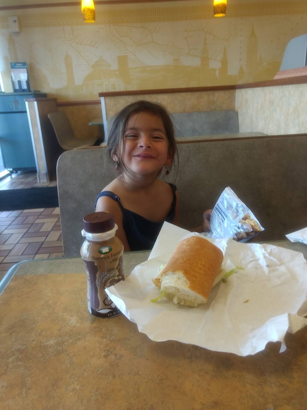 Subway Restaurants | restaurant | 6041 26th St W, Bradenton, FL 34207, USA | 9417585545 OR +1 941-758-5545