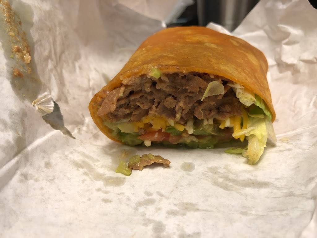 Subway Restaurants | restaurant | Sutton Square Shopping Center, 2S610 IL-59 Unit 2, Warrenville, IL 60555, USA | 6303931782 OR +1 630-393-1782