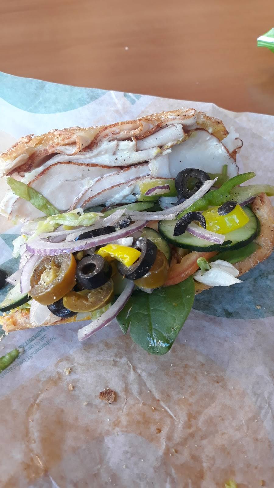 Subway Restaurants | restaurant | C, 199 Lincoln Rd W, Vallejo, CA 94590, USA | 7076471677 OR +1 707-647-1677