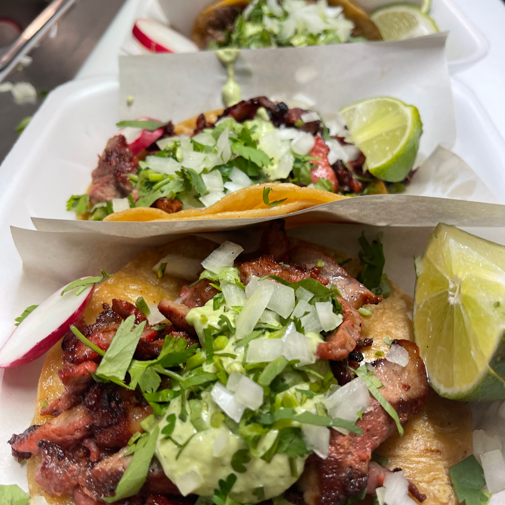 Tacos El Rey | restaurant | 9625 S Ewing Ave, Chicago, IL 60617, USA | 7733596007 OR +1 773-359-6007