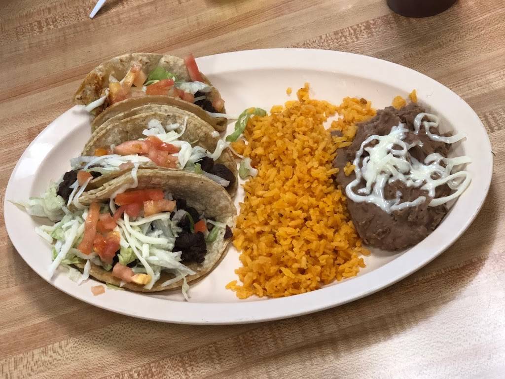El Fast Burrito | restaurant | 1165 Lee St, Des Plaines, IL 60016, USA | 8472991144 OR +1 847-299-1144
