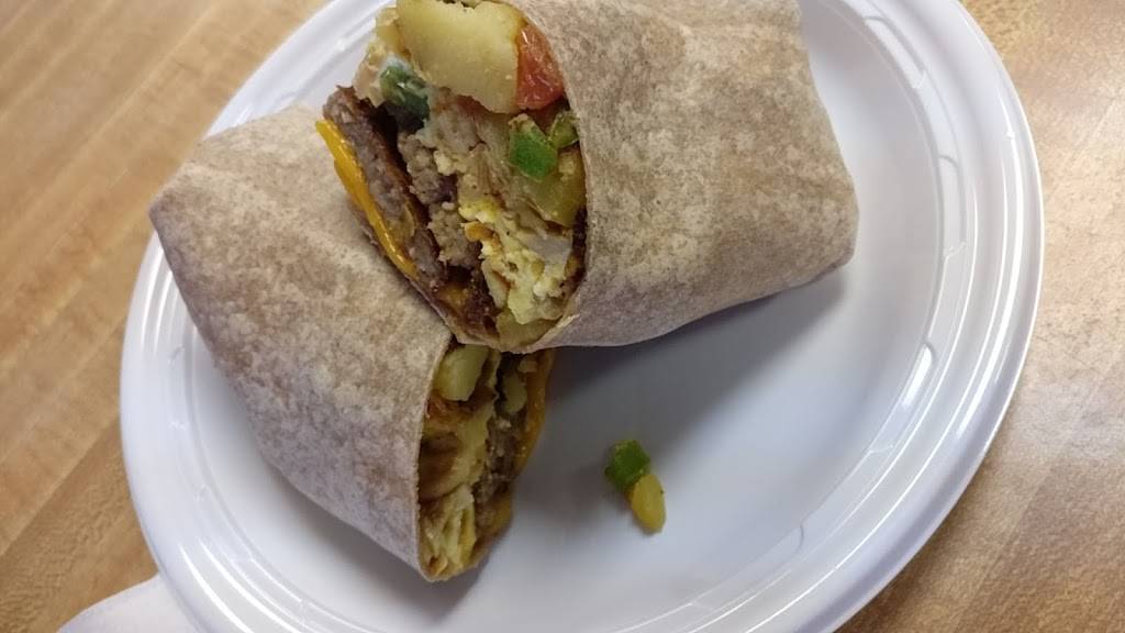 Adamms Airport Deli | restaurant | 891 Elkridge Landing Rd # 180, Linthicum Heights, MD 21090, USA | 4108504333 OR +1 410-850-4333