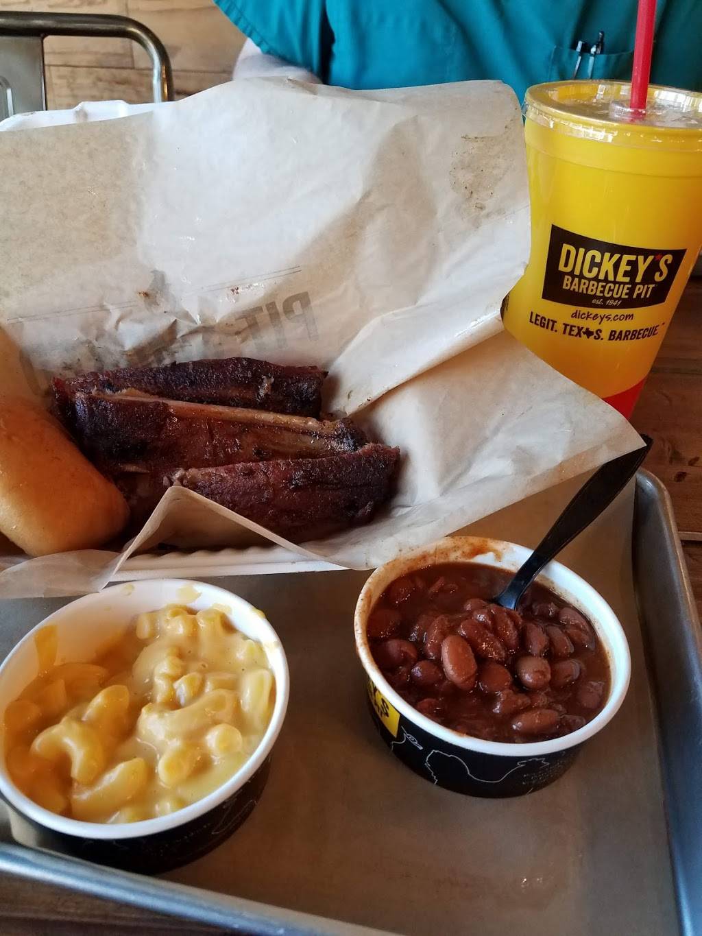 Dickeys Barbecue Pit | restaurant | 1255 E 1st Ave Unit C, Broomfield, CO 80020, USA | 3034668585 OR +1 303-466-8585