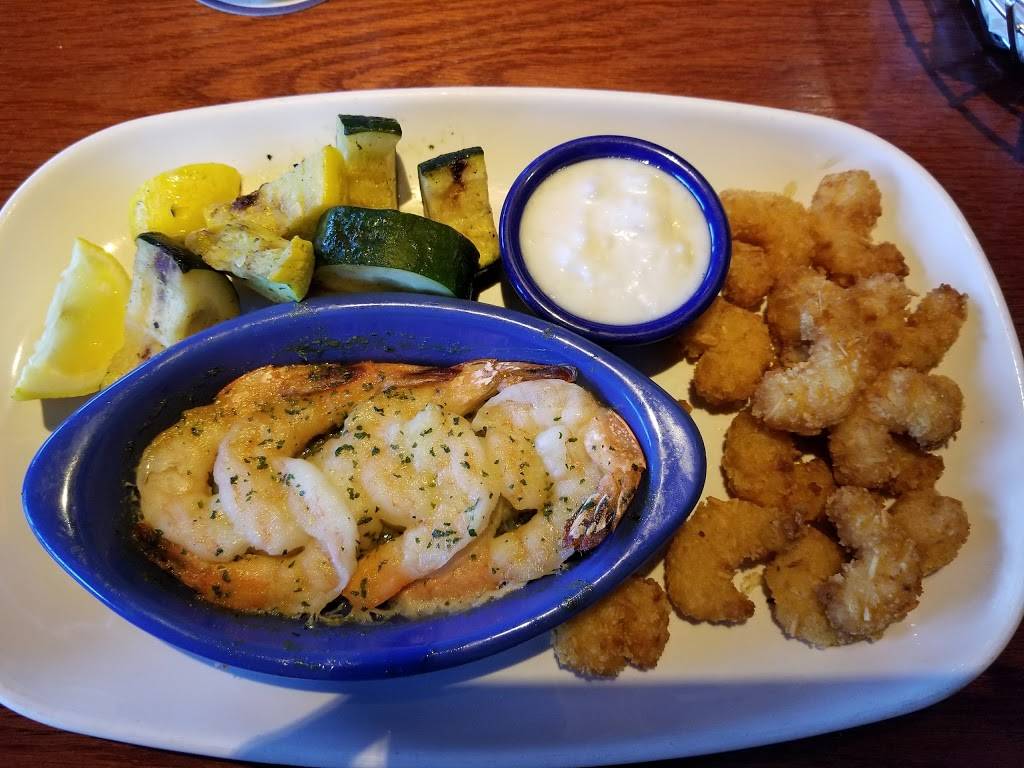 Red Lobster | restaurant | 3040 Dial Dr, Council Bluffs, IA 51501, USA | 7123665911 OR +1 712-366-5911