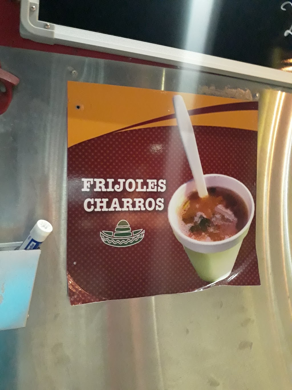 Mi Canton | restaurant | 3438 Roosevelt Ave, San Antonio, TX 78214, USA | 2103637898 OR +1 210-363-7898