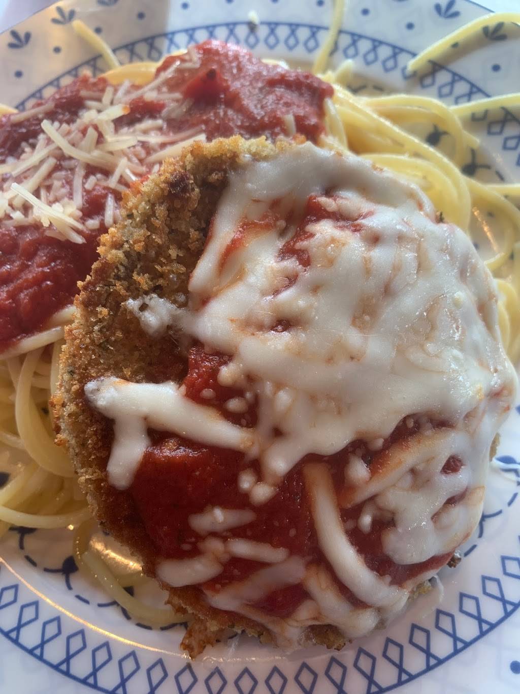 Pinocchios Fort Collins | restaurant | 4306 S College Ave, Fort Collins, CO 80525, USA | 9702261345 OR +1 970-226-1345