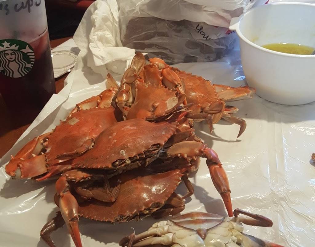 Pleasantons Seafood | restaurant | 6738 N Dupont Hwy, Dover, DE 19901, USA | 3027300744 OR +1 302-730-0744