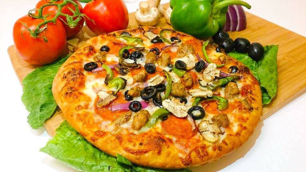 Celass Pizza | restaurant | 9419 N Cave Creek Rd, Phoenix, AZ 85020, USA | 6029443344 OR +1 602-944-3344