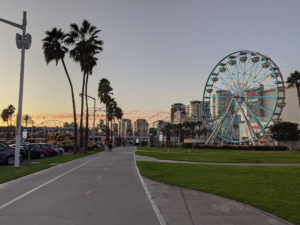 Cinemark At The Pike and XD | meal takeaway | 99 S Pine Ave, Long Beach, CA 90802, USA | 5624355754 OR +1 562-435-5754