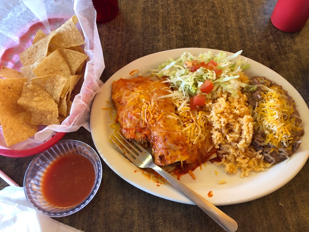 El Primos Cafe | restaurant | 1120 E Texas Hwy 54, Stratford, TX 79084, USA | 8063663799 OR +1 806-366-3799