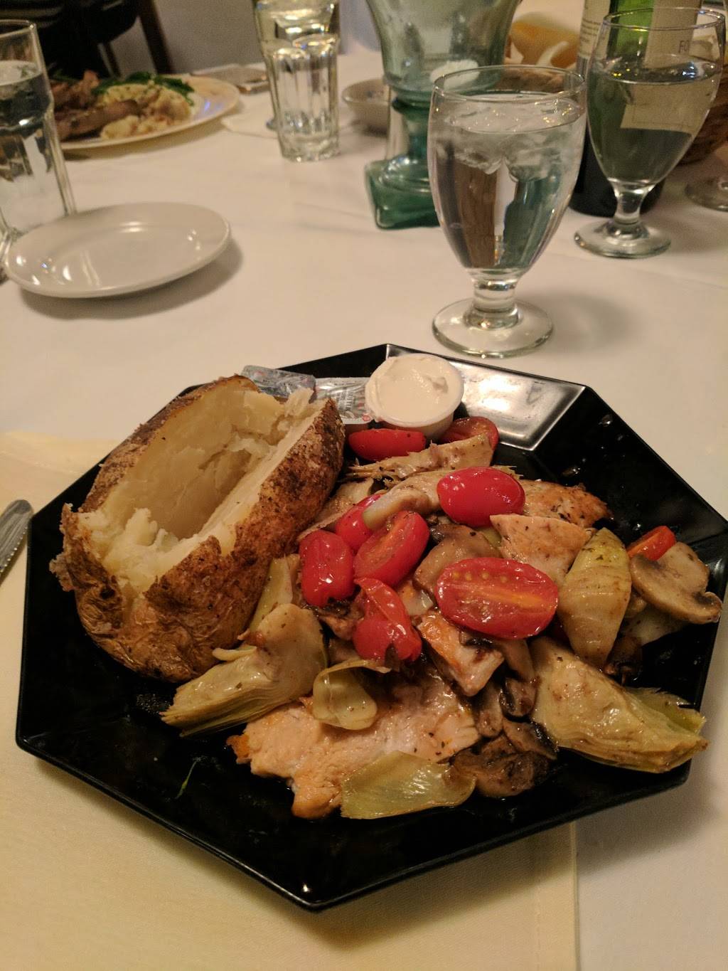 truth restaurant | restaurant | 808 W Jefferson St, Joliet, IL 60435, USA | 8157445901 OR +1 815-744-5901