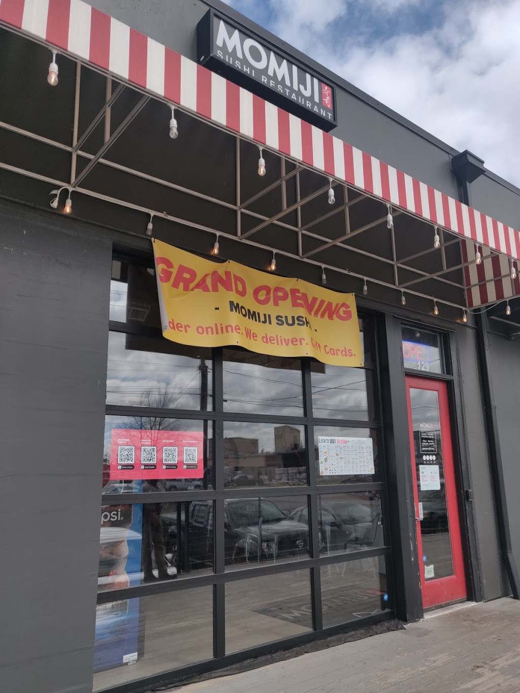 Momiji Sushi Restaurant - Hyacinth | restaurant | 2195 Hyacinth St NE, Salem, OR 97301, USA | 5412550888 OR +1 541-255-0888