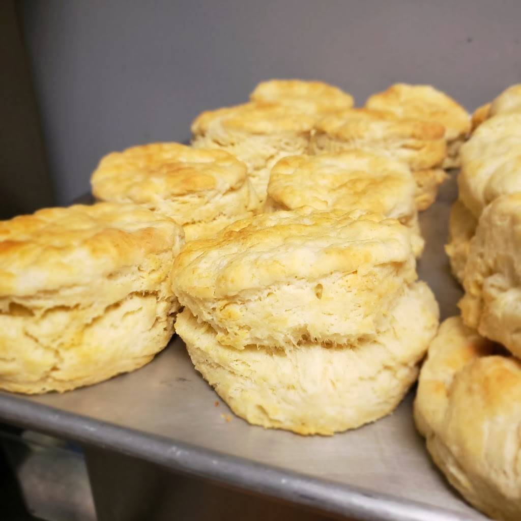 Newhall Press Room | restaurant | 24257 Main St, Newhall, CA 91321, USA | 6617533454 OR +1 661-753-3454