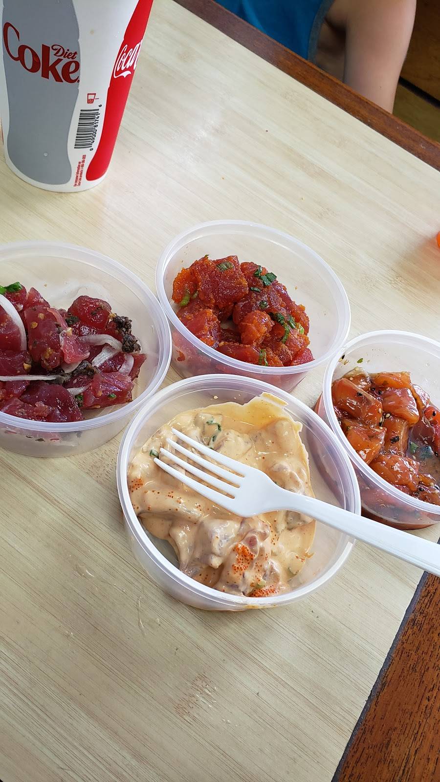 Fresh Catch Kaneohe | restaurant | 45-1118 Kamehameha Hwy, Kaneohe, HI 96744, USA | 8082357653 OR +1 808-235-7653