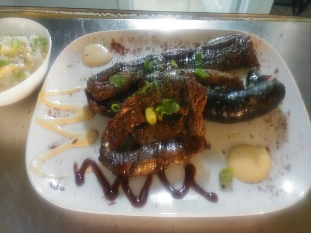 Coach Big Us Gourmet Barbecue | restaurant | 6708 W Flagler St, Miami, FL 33144, USA | 7865873110 OR +1 786-587-3110