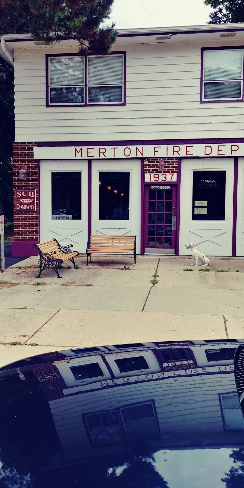 Merton Sub Co | restaurant | W282 N7134 Main St, Hartland, WI 53029, USA | 2625380919 OR +1 262-538-0919