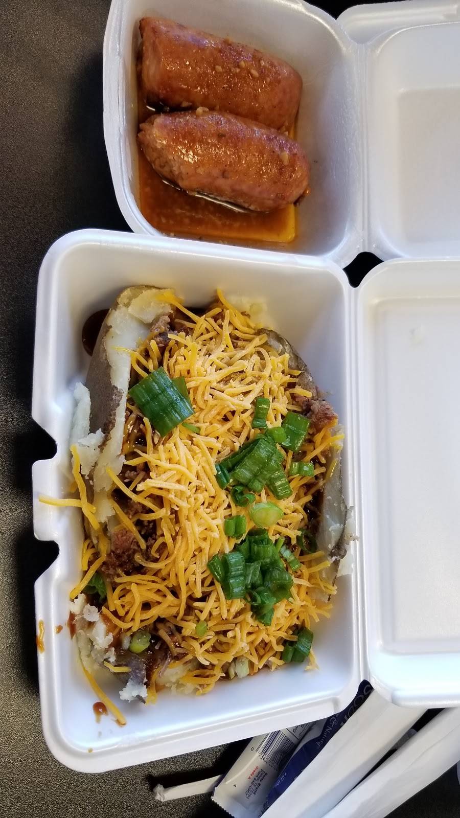 The Spud Spot | restaurant | 1818 Manhattan Blvd #9, Harvey, LA 70058, USA | 5043667783 OR +1 504-366-7783