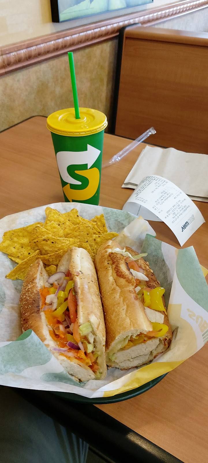 Subway | meal takeaway | 5336 Central Florida Pkwy, Orlando, FL 32821, USA | 4074772160 OR +1 407-477-2160