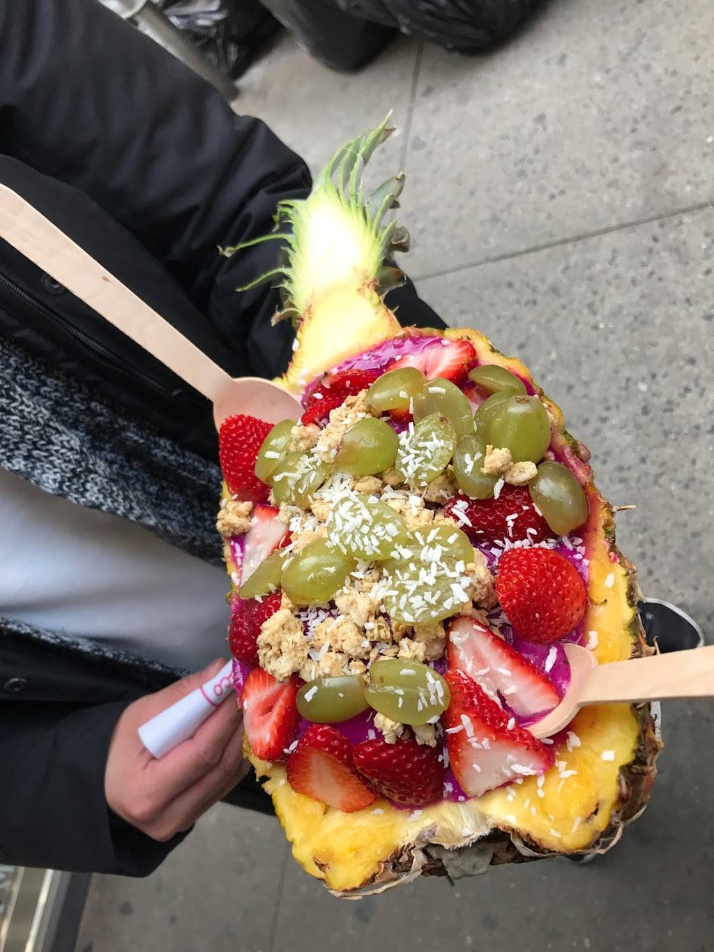 Loco Coco | restaurant | 835 Lexington Ave, New York, NY 10065, USA | 2128889900 OR +1 212-888-9900