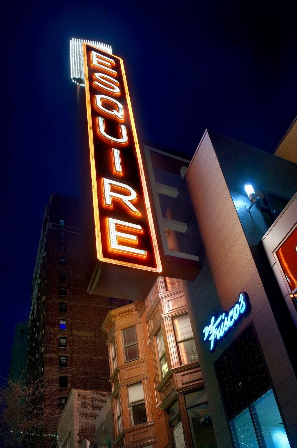 Del Friscos Double Eagle Steakhouse | restaurant | 58 East W Oak St, Chicago, IL 60611, USA | 3128882499 OR +1 312-888-2499