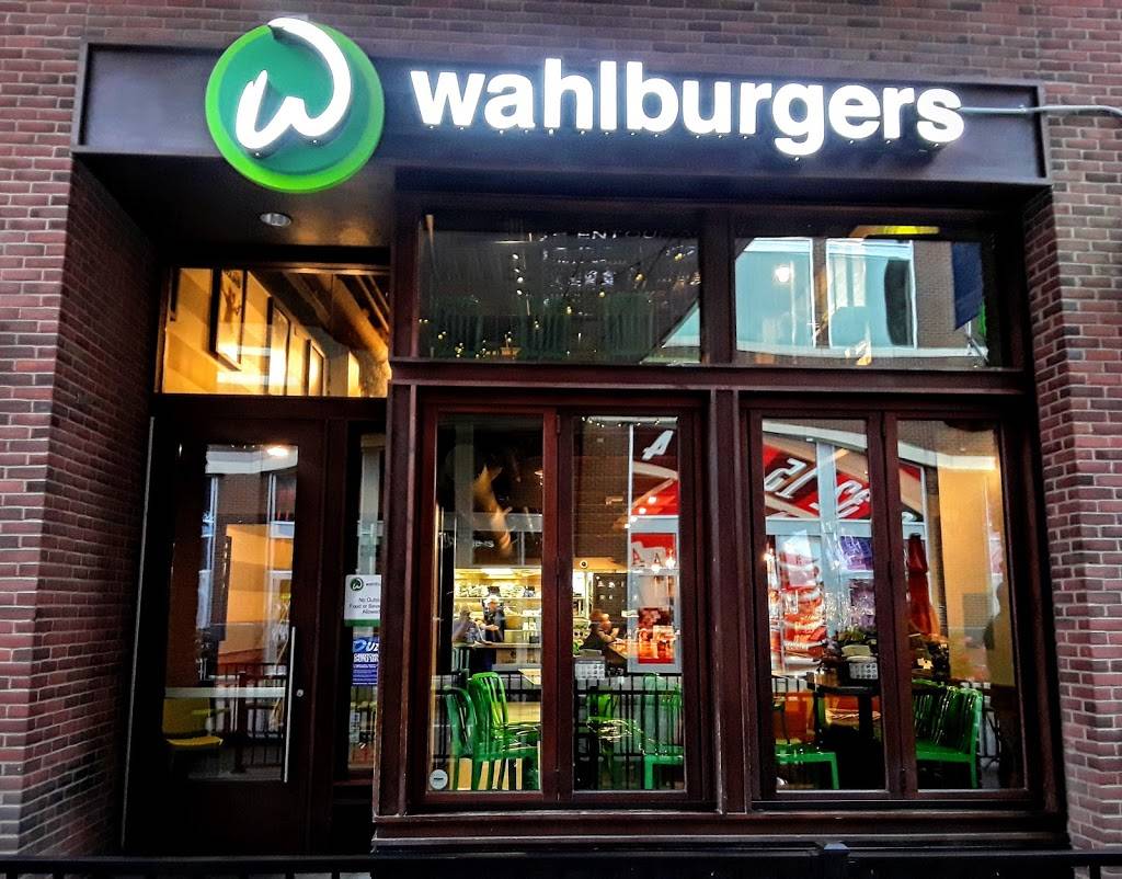 Wahlburgers | restaurant | 569 Monroe St, Detroit, MI 48226, USA | 3132094499 OR +1 313-209-4499