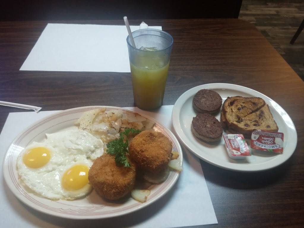 Burkey Family Restaurant | bakery | 670 Shiloh Springs Rd, Dayton, OH 45415, USA | 9372757127 OR +1 937-275-7127