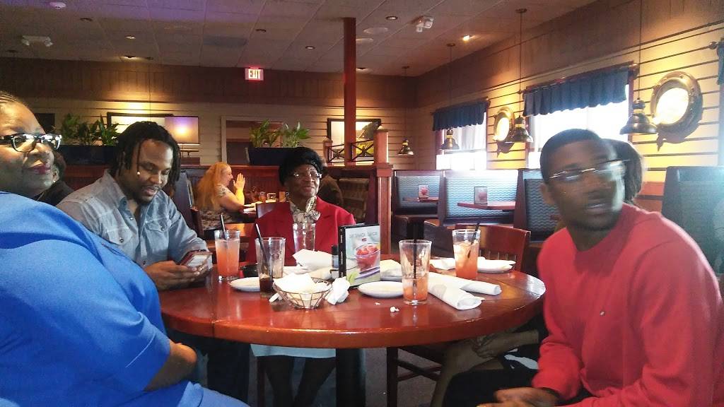 Red Lobster | restaurant | 1752 Shadeland Ave, Indianapolis, IN 46219, USA | 3173521679 OR +1 317-352-1679