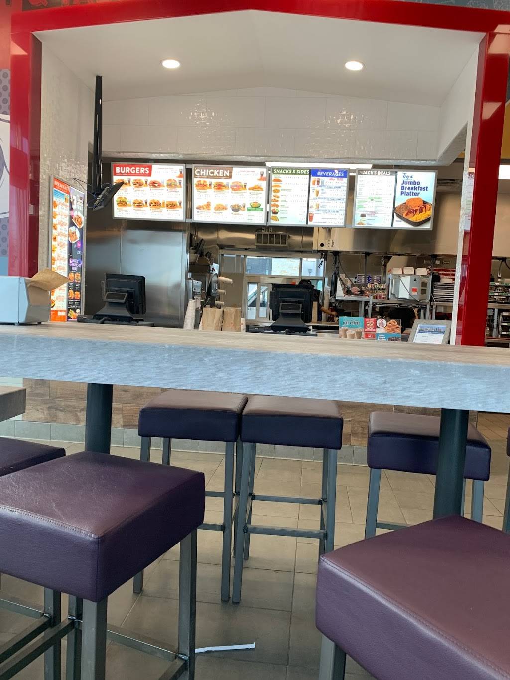 Jack in the Box | restaurant | 2517 E Hwy 71, Austin, TX 78617, USA | 5122435699 OR +1 512-243-5699