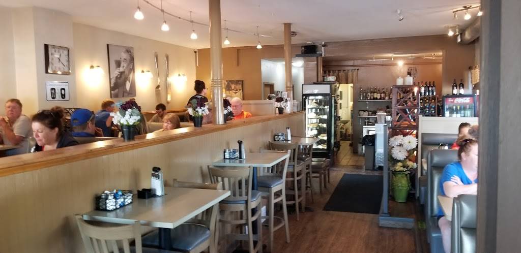 Cornerstone Cafe & Catering Co | restaurant | 154 W Broadway St, Monticello, MN 55362, USA | 7632953888 OR +1 763-295-3888