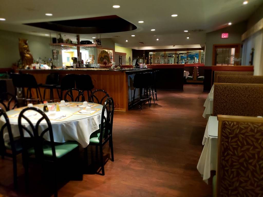 East China Inn | restaurant | 2S743 IL-59, Warrenville, IL 60555, USA | 6308369600 OR +1 630-836-9600