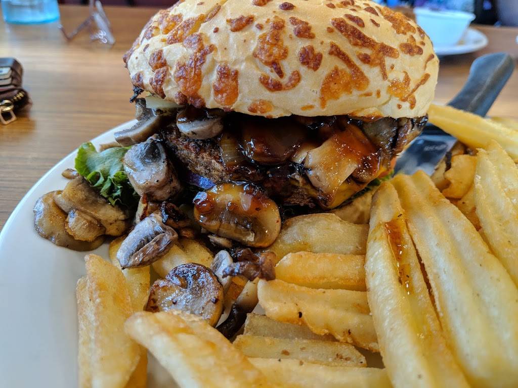 Dennys | restaurant | 2080 S Harbor Blvd, Anaheim, CA 92802, USA | 7147505120 OR +1 714-750-5120