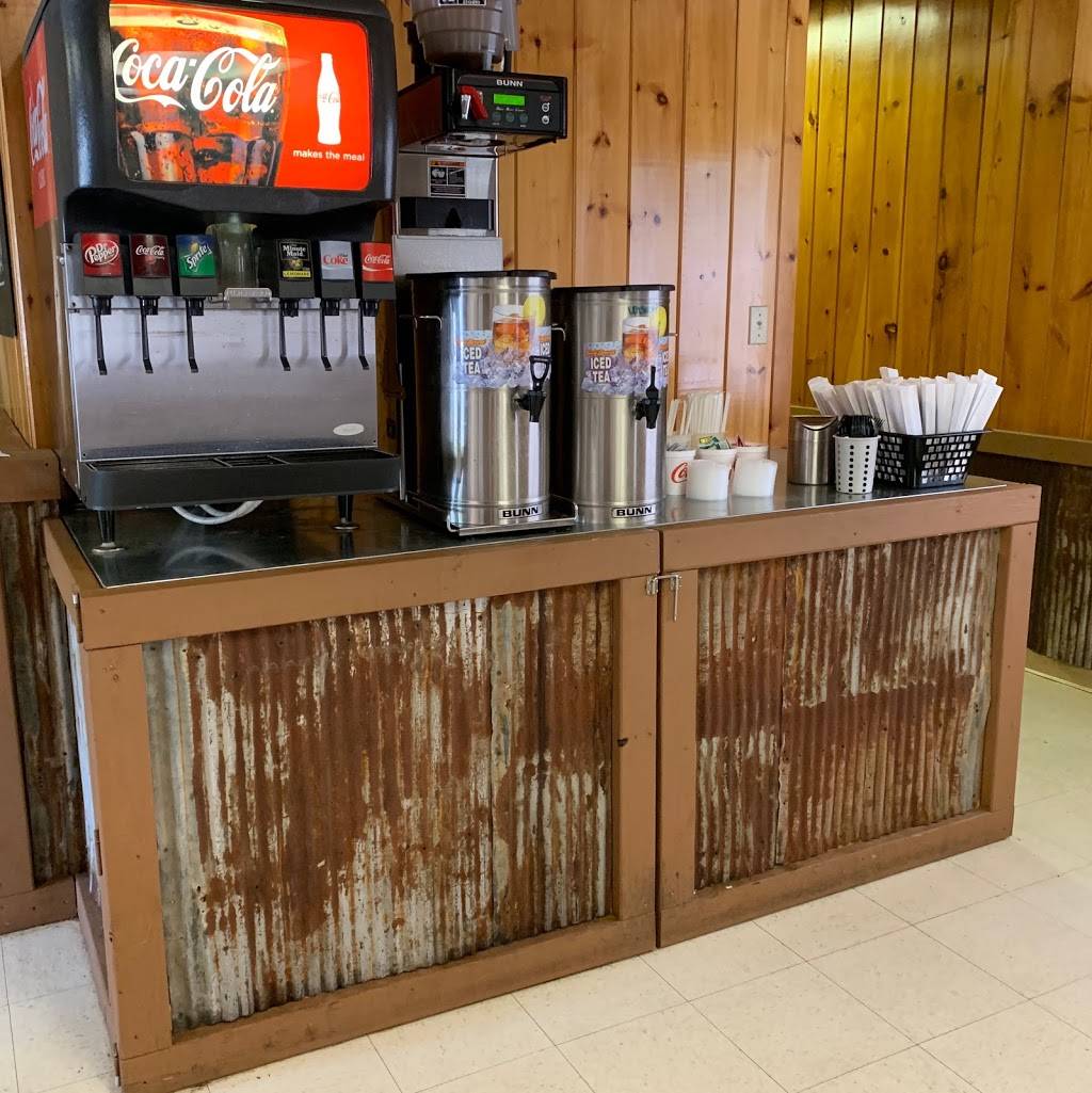 Hot Daddy’s Barbecue & Cajun Bistro | restaurant | 440 W W Main St, Atwood, TN 38220, USA | 7313585565 OR +1 731-358-5565