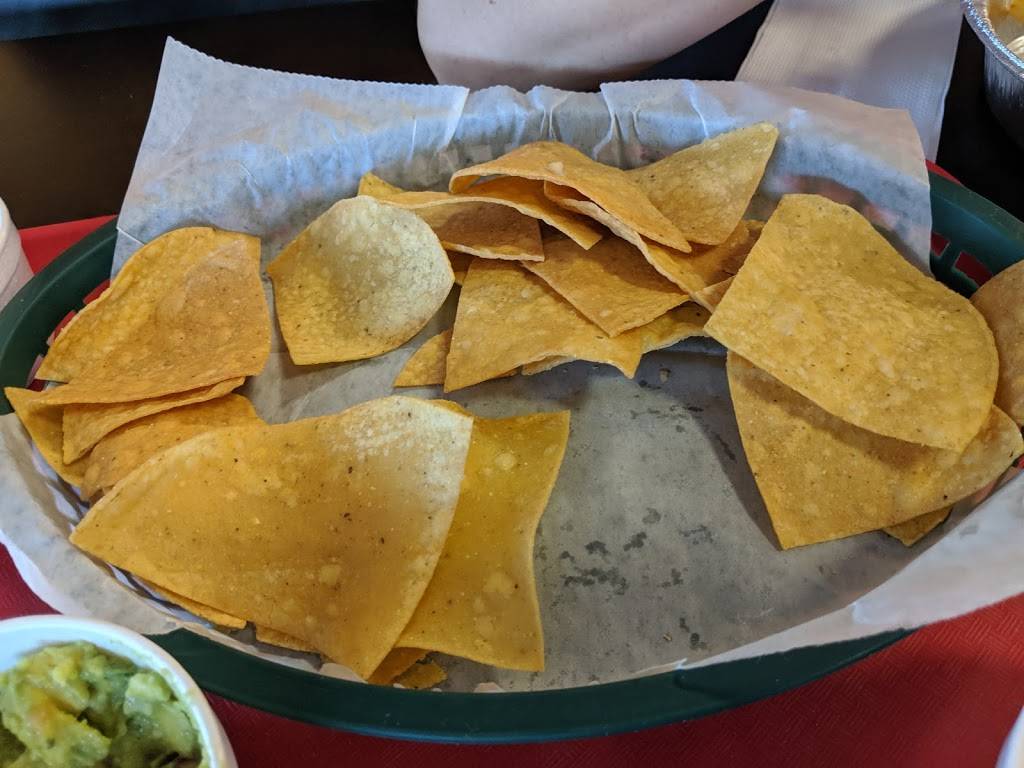 Taqueria Olvera | restaurant | 335 Market Pl, Fairview Heights, IL 62208, USA | 6183989840 OR +1 618-398-9840