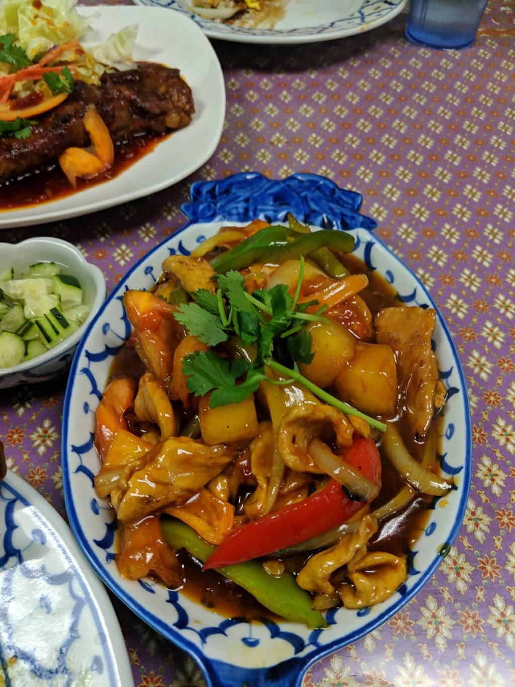 Real Thai Food | restaurant | 9522 Chapman Ave, Garden Grove, CA 92841, USA | 7145915572 OR +1 714-591-5572